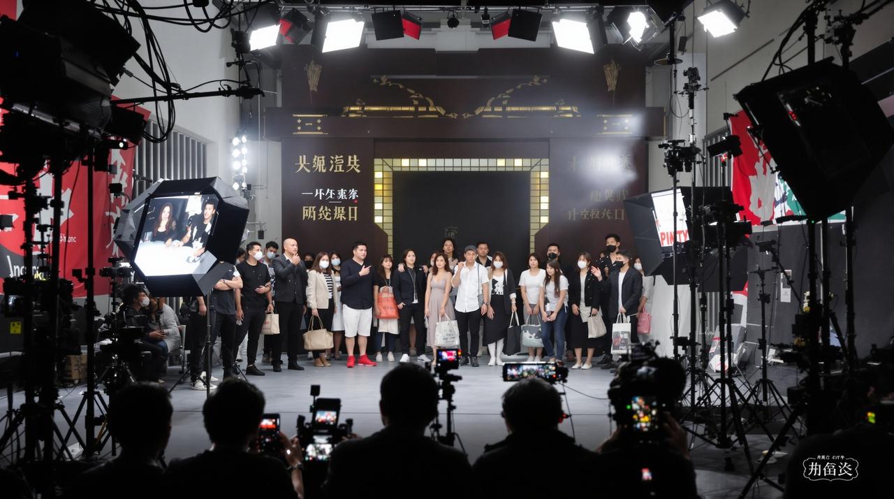 某导演被多名演员联名投诉！行业协会正式介入调查