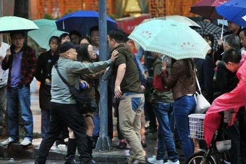 肇庆吃瓜群众事件视频,网络围观下的社会现象剖析